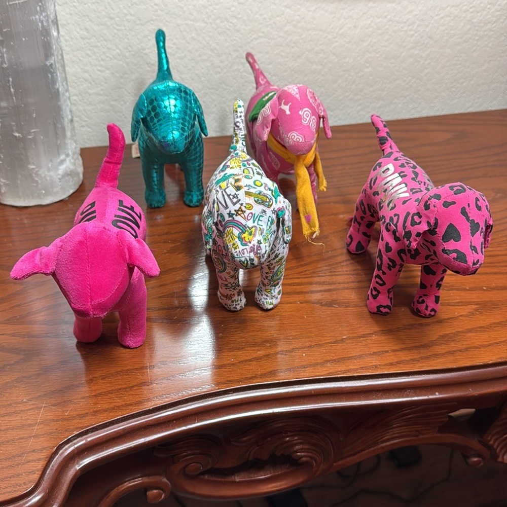 Lot of 5 Victoria's Secret PINK Mini Plush Dog Collection.